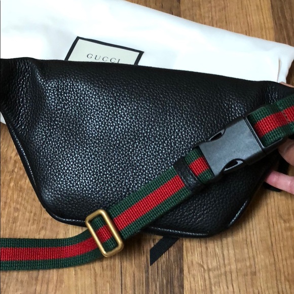 Gucci print belt bag in black. Sz 90 - Picture 2 of 8